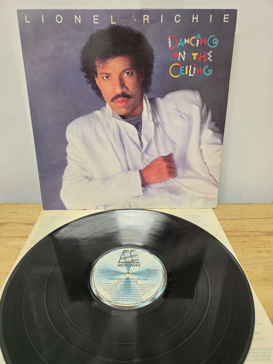 LIONEL RICHIE- DANCING ON THE CEILING- LP