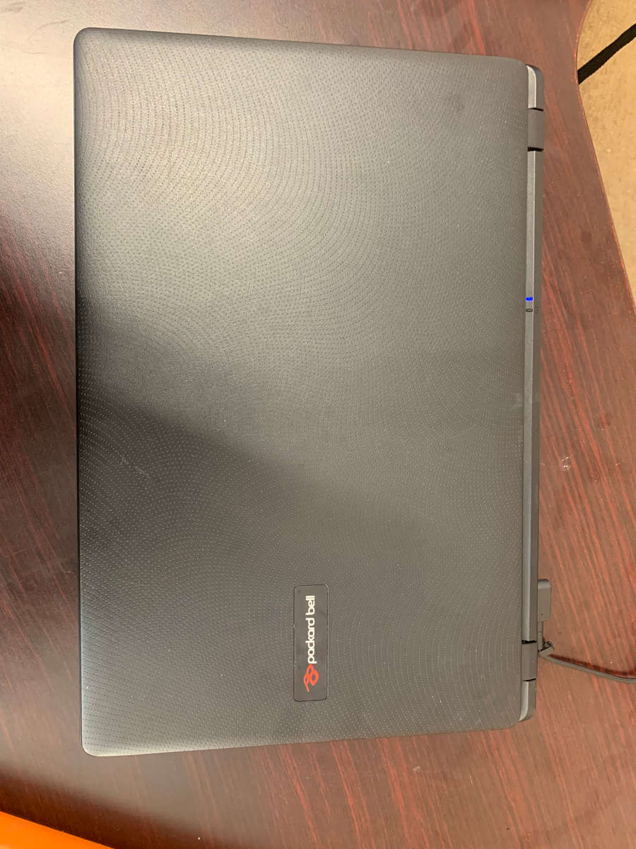 laptop great for student work and web browsing *READ*