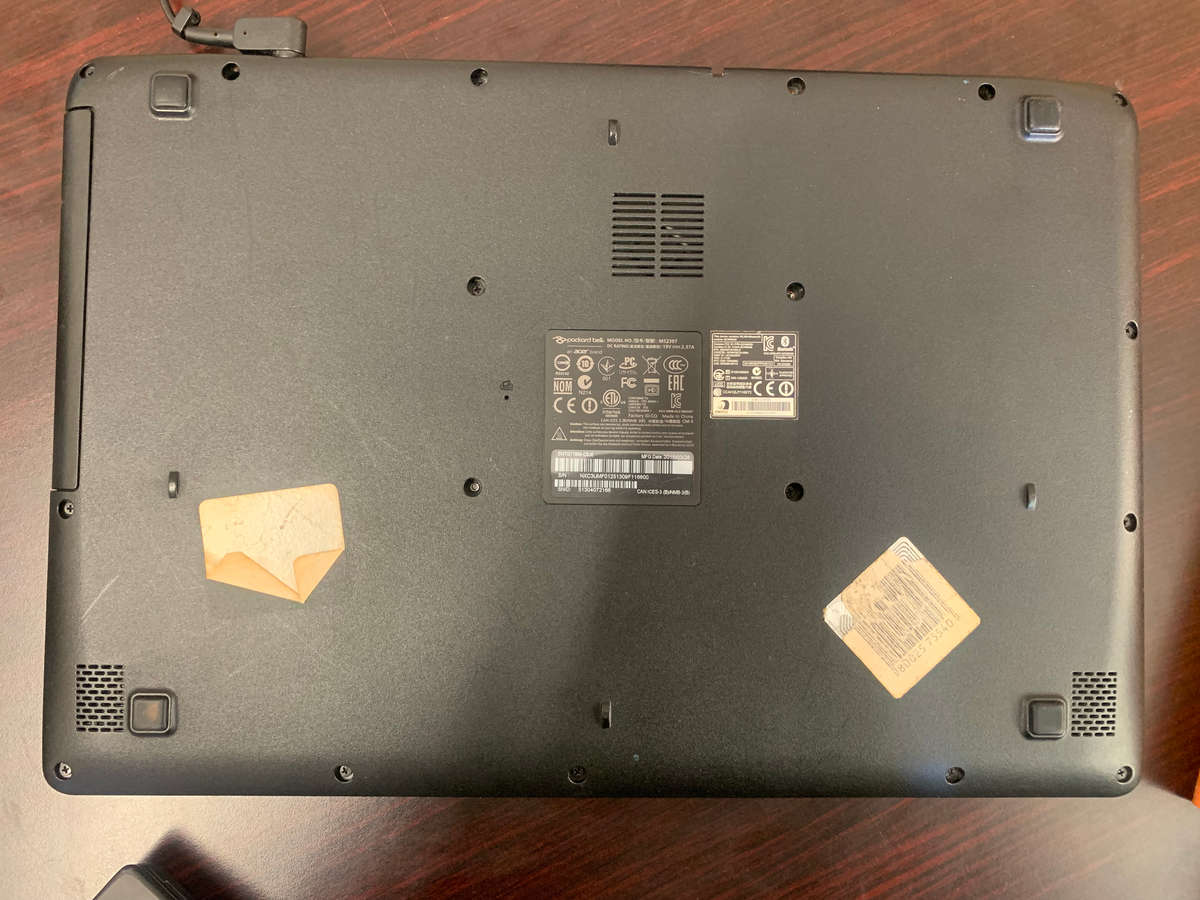 laptop great for student work and web browsing *READ*