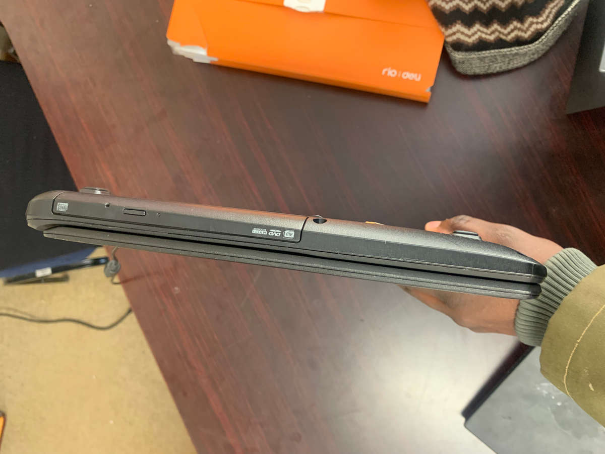 laptop great for student work and web browsing *READ*