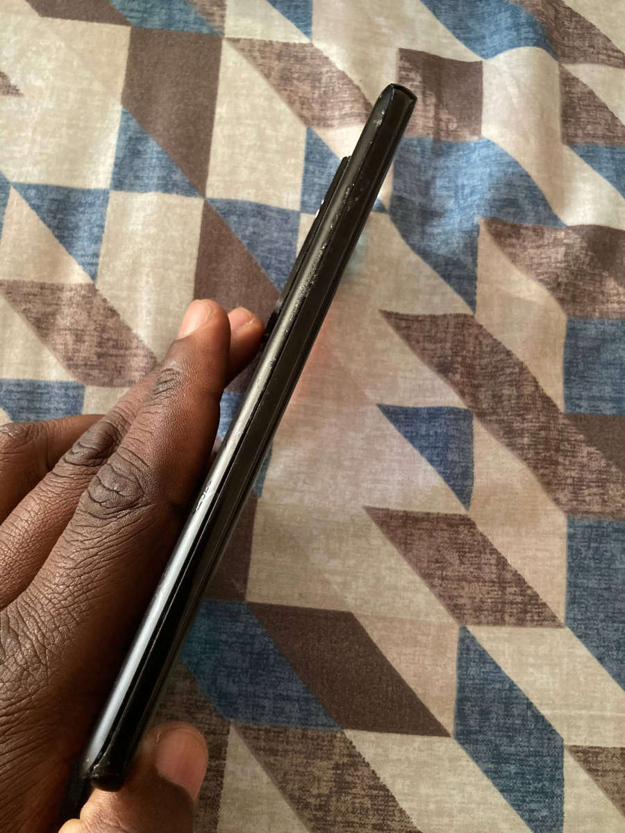 Samsung Galaxy S21 Ultra (SM-G9980)  Touchscreen Not Working  Sold As Is