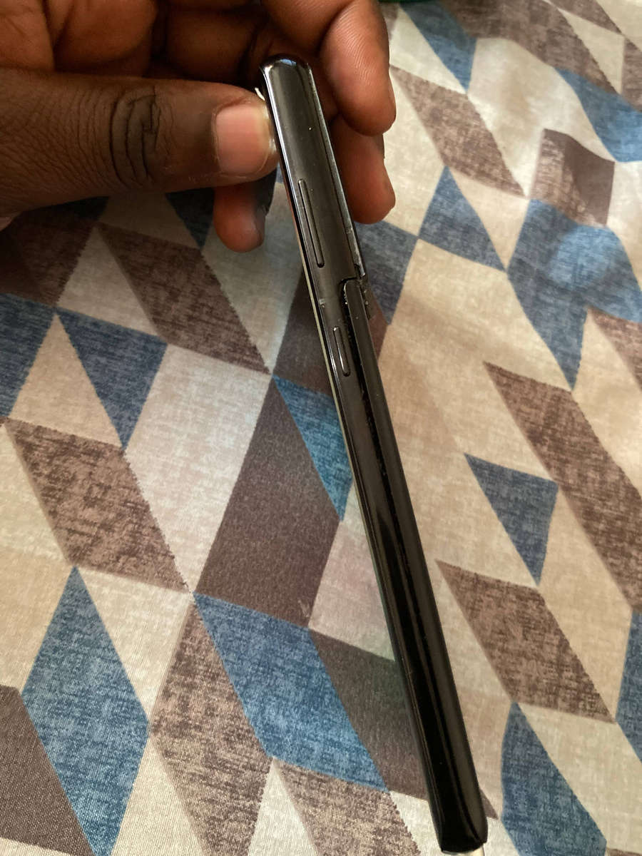 Samsung Galaxy S21 Ultra (SM-G9980)  Touchscreen Not Working  Sold As Is