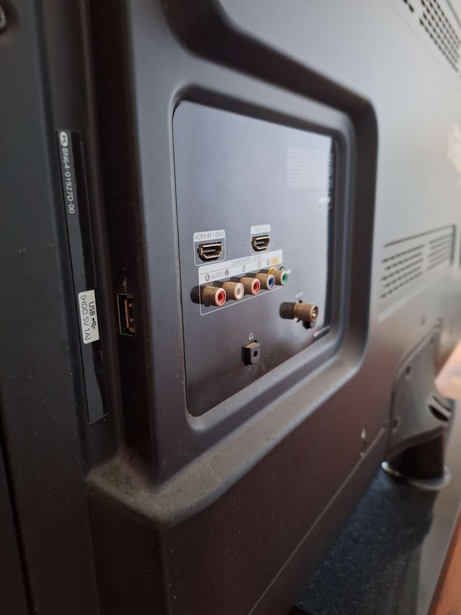 46" Samsung FHD LED TV