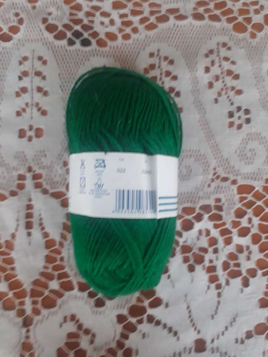 KNITTING WOOL/YARN - ELLE MIRAGE 4 PLY 25G - EMERALD GREEN - COL 022 - NEW
