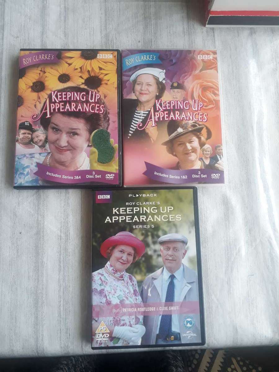 DVD BOX SET  - KEEPING UP APPEARANCES  COMPLETE NO 1 - 5