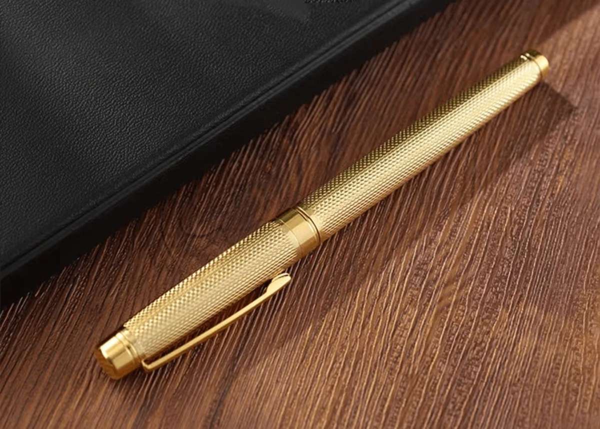 Rich Gold Sheikh RollerBall Pen with 6 Black refills
