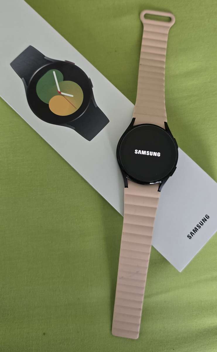 Samsung Galaxy Watch 5 - Bluetooth 40mm Graphite