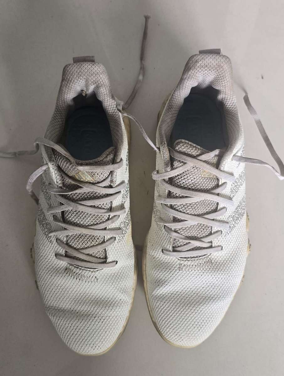 ***GOLF*** ADIDAS Code Chaos Spikeless Golf Shoe (Size 9.5)