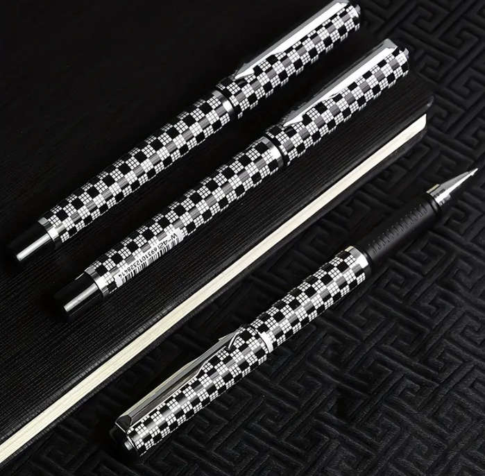 Chequered Gel Pen