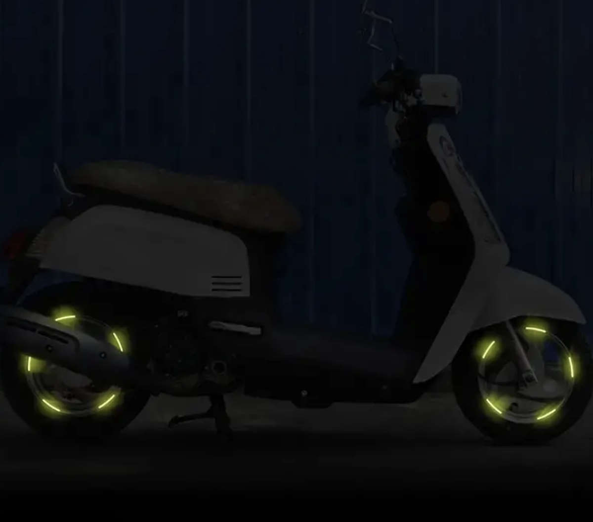 20pcs Reflective Wheel Stickers (White)