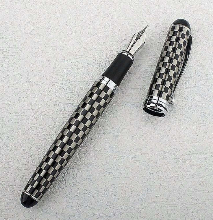 Classic & Trendy Metal Fountain Pen with Steel Nib