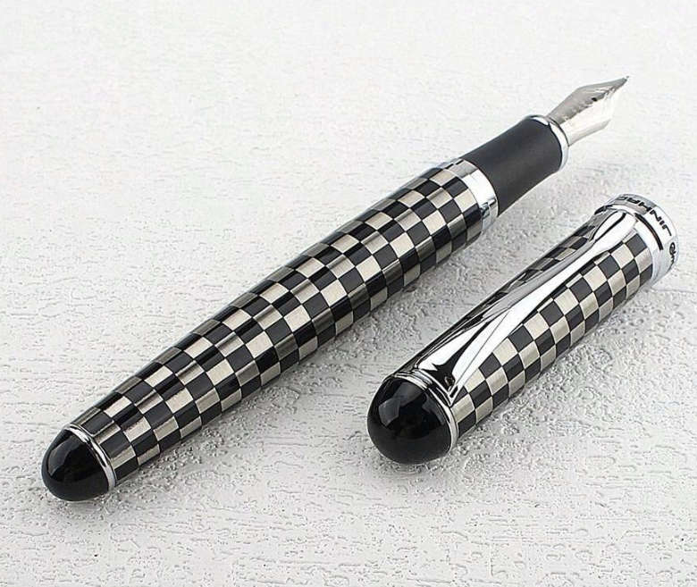 Classic & Trendy Metal Fountain Pen with Steel Nib
