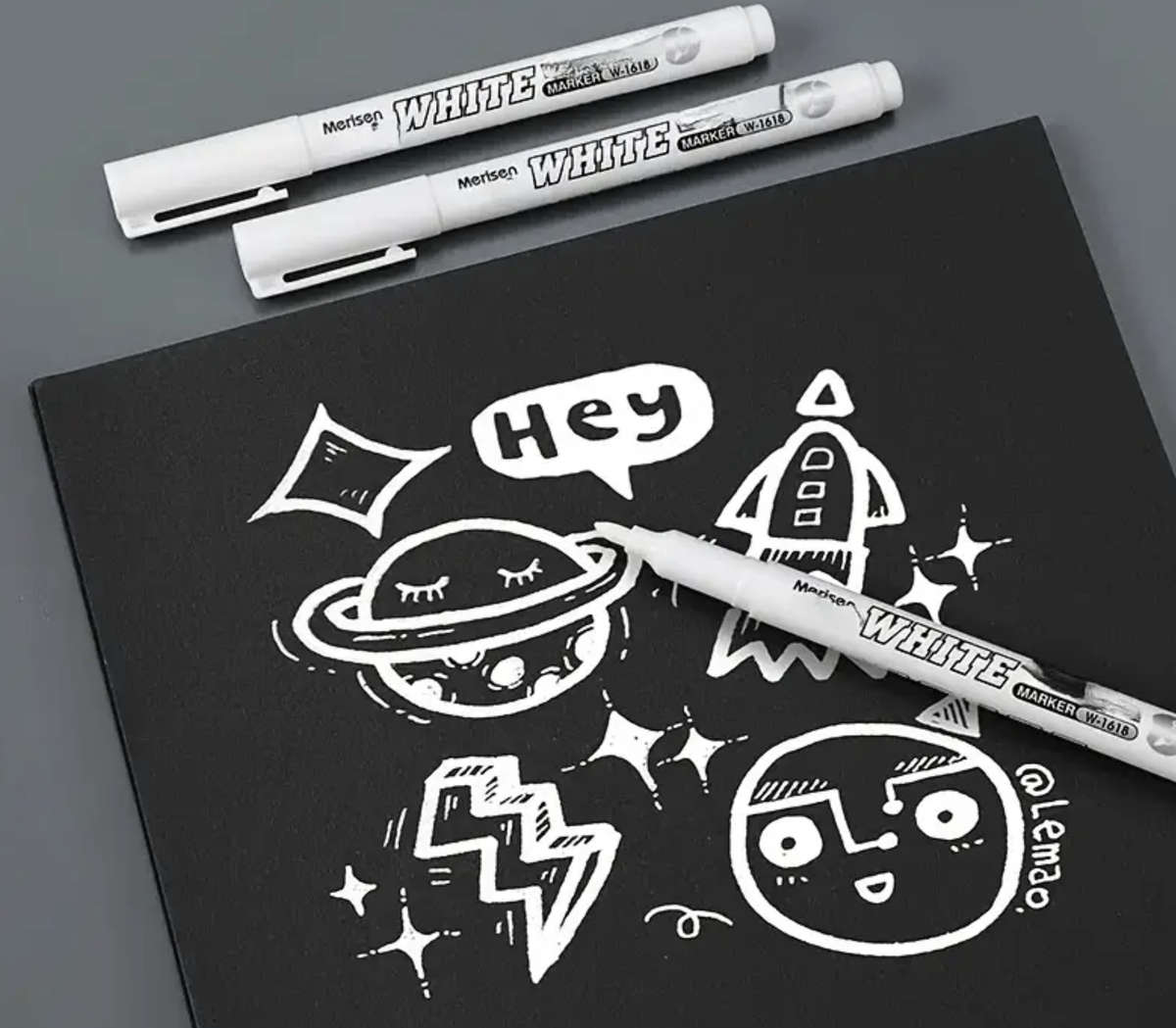 White Paint Waterproof Permanent Marking Pen