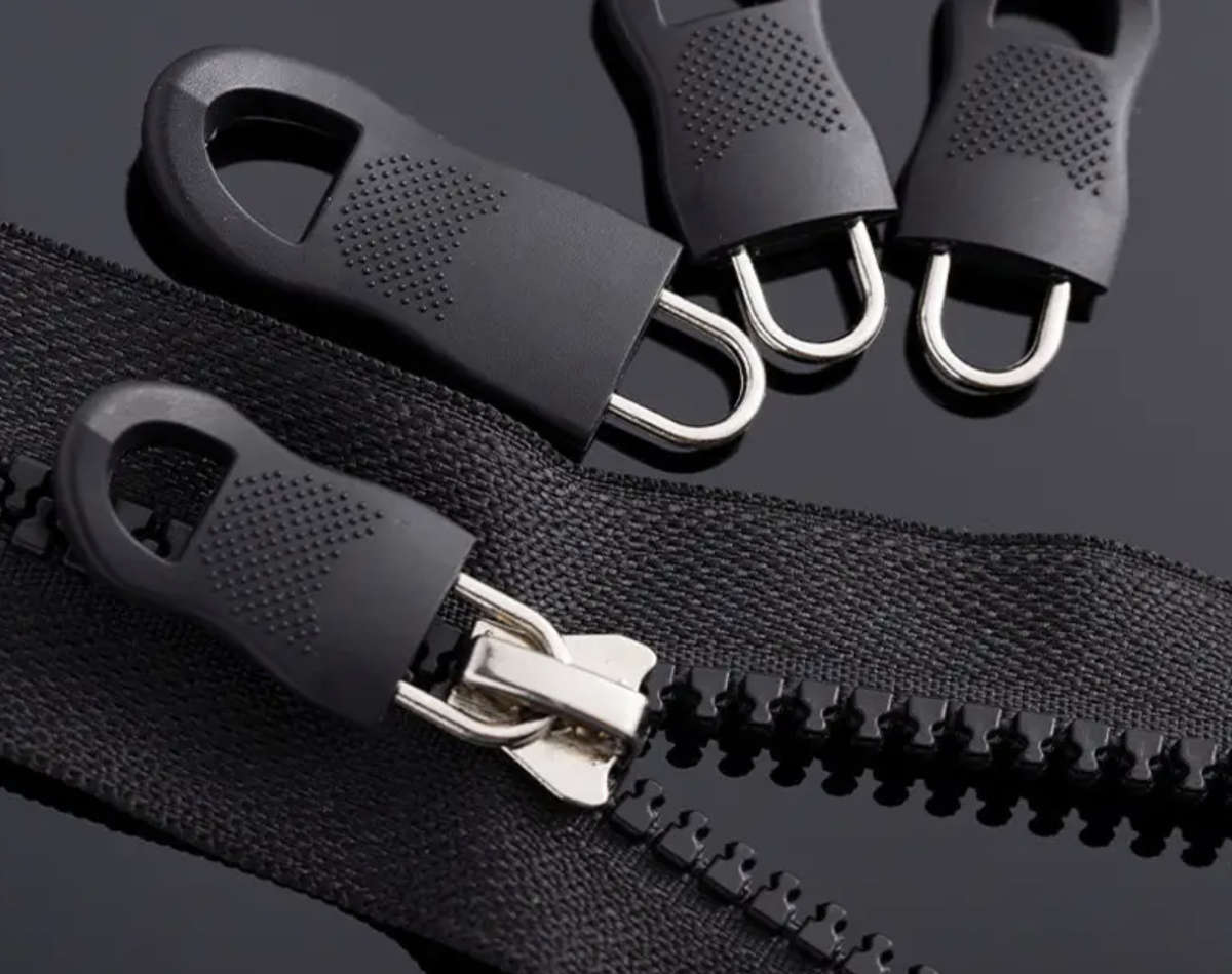 10pcs / 1 pack Universal Zipper Pulls - Black