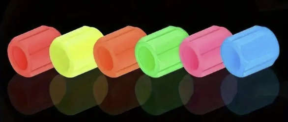 Bright Purple Glow-in-the-Dark Tyre Valve Cap