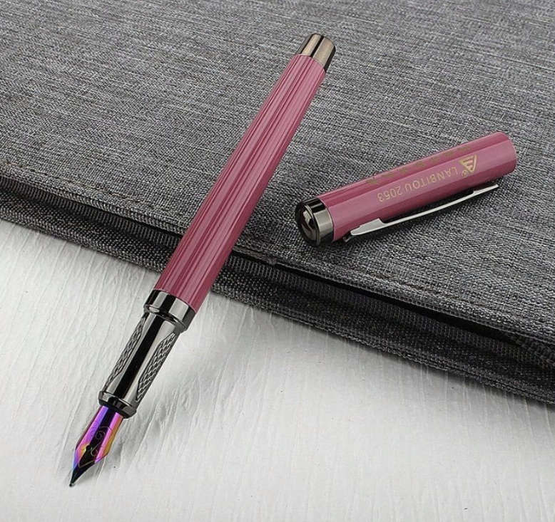 Textured Metal Fountain Pen with Tungsten Nib (Rose Red)
