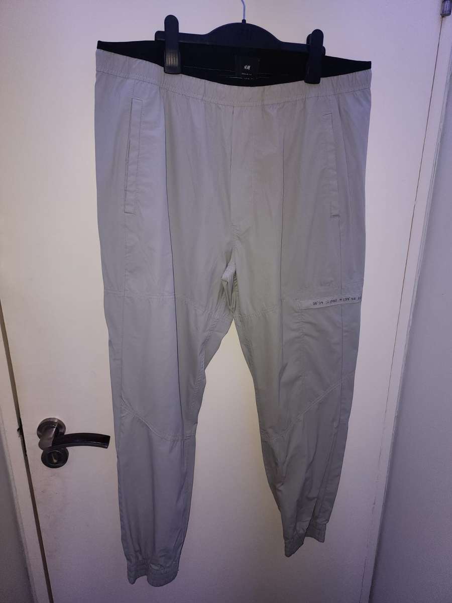 H&M Dubai Tapered Leg Pants (Size XL)