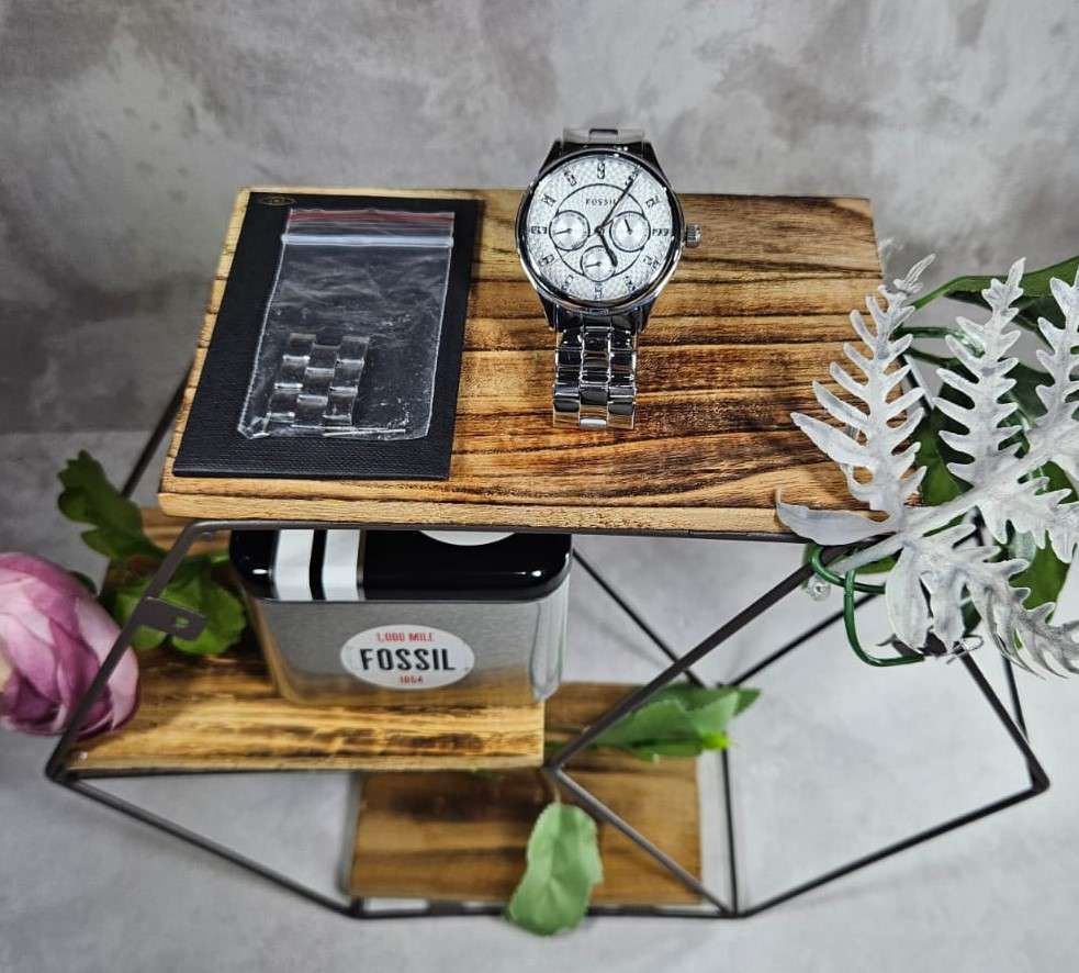 FOSSIL Watch (Ladies)