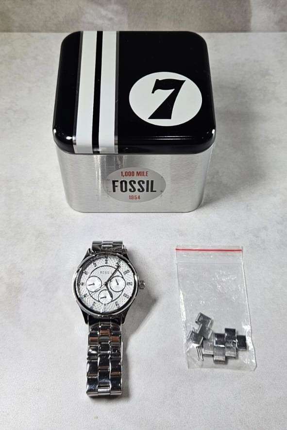 FOSSIL Watch (Ladies)