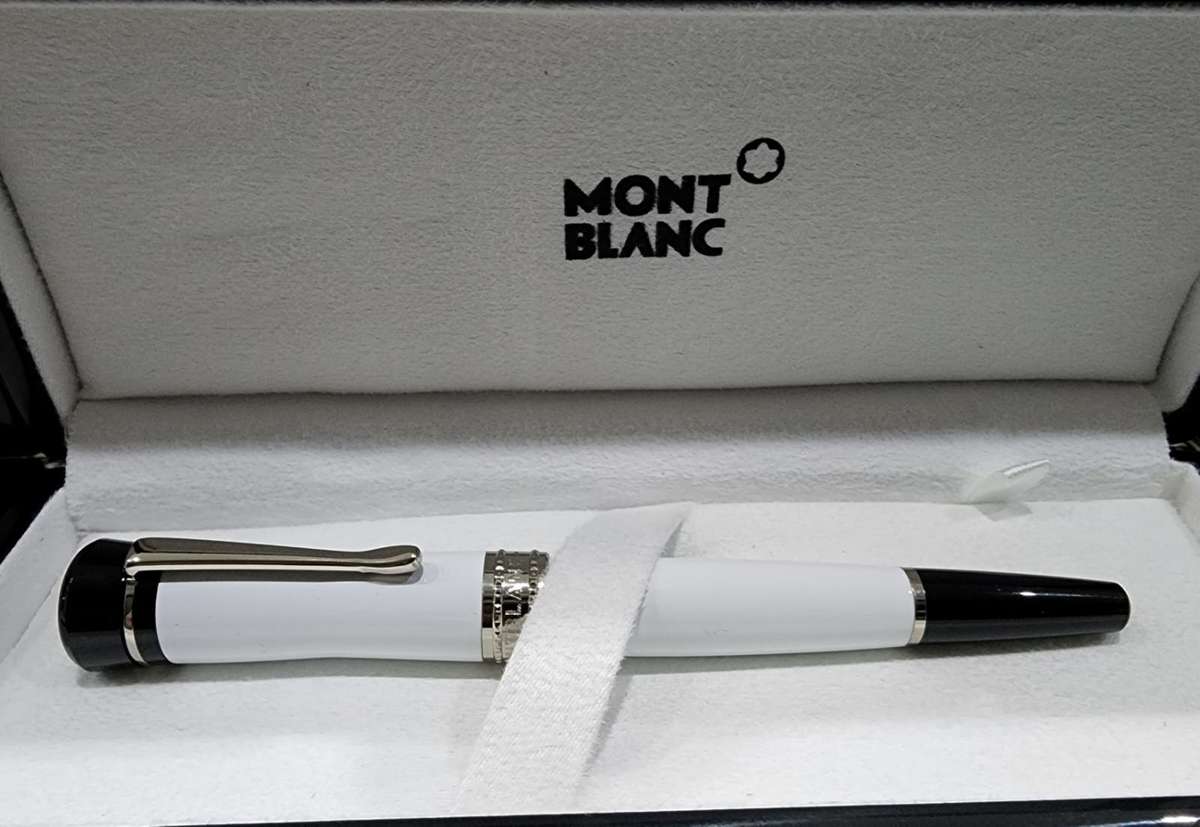 Designer Pen ***See Pic & Description***