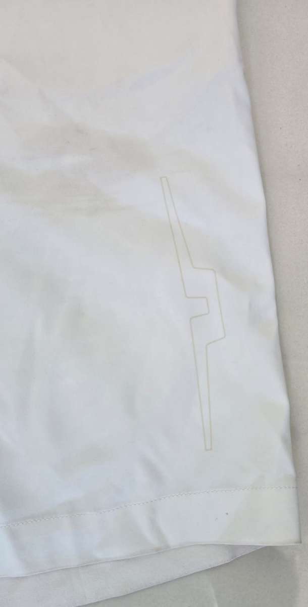 GOLF - J Lindeberg Limited Edition Golf Shorts (White)