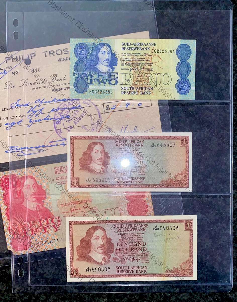 South Africa Various Banknotes - sleeves included (1 bid takes all))