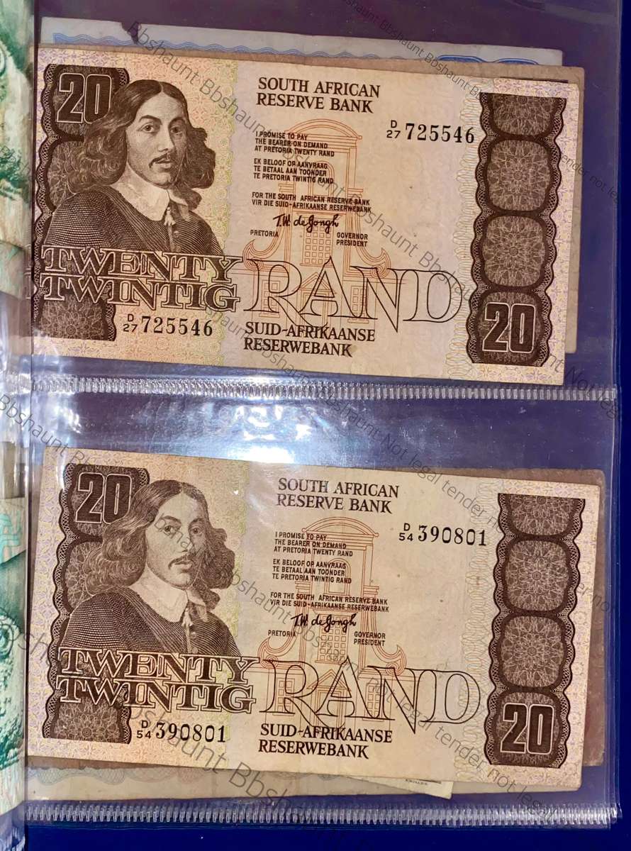 BANKNOTE COLLECTION SOUTH AFRICA & INTERNATIONAL IN FOLDER 17 NOTES IN TOTAL(1 BID TAKES ALL)