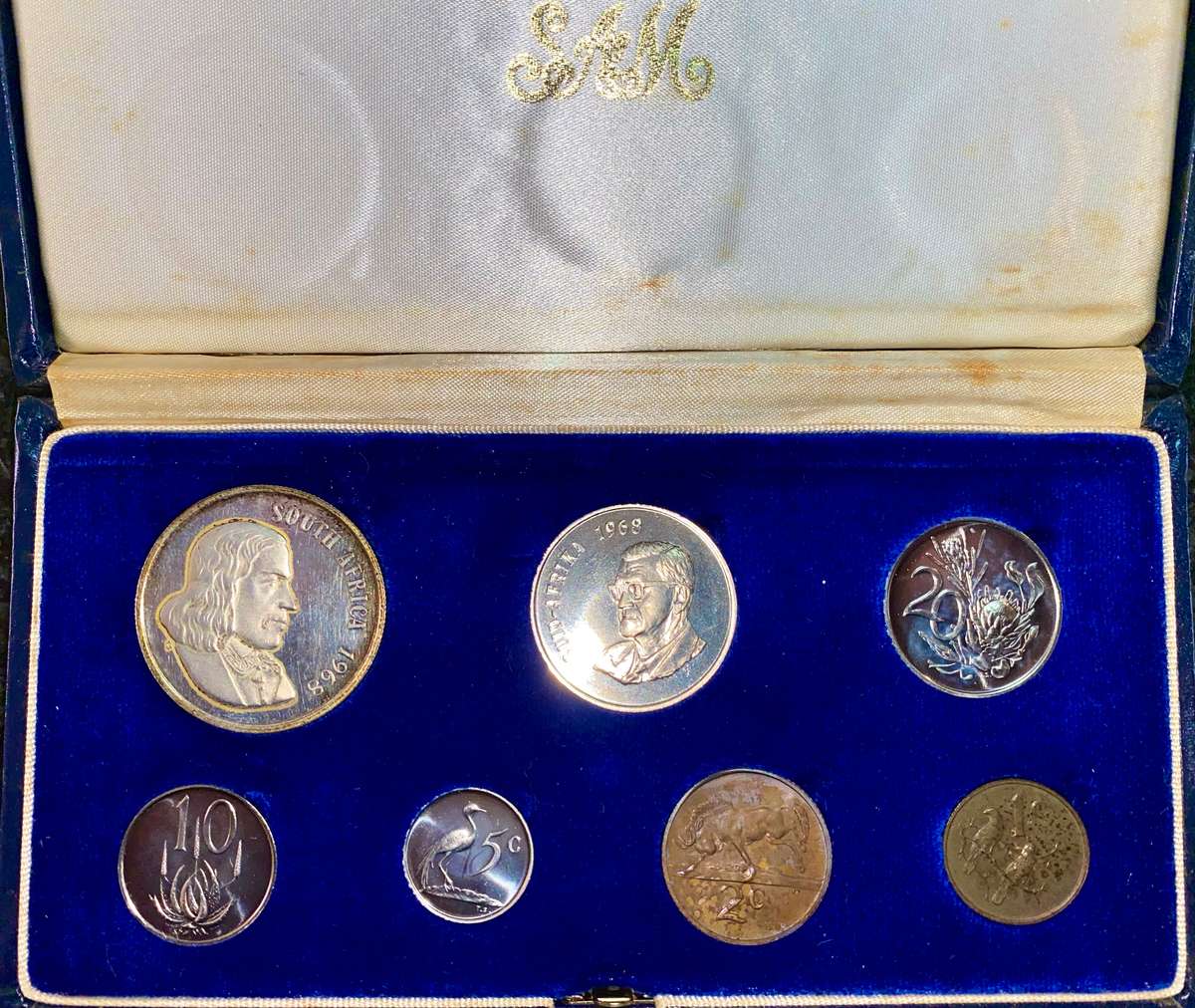 SOUTH AFRICA PROOF SET SILVER R1 TO 1 CENT -- 1968 ENGLISH -- IN BLUE SA MINT BOX