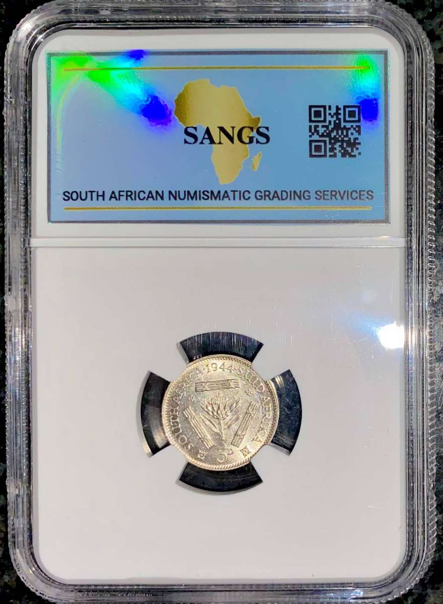 South Africa. Graded silver 3 pence 1944 - XF SANGS