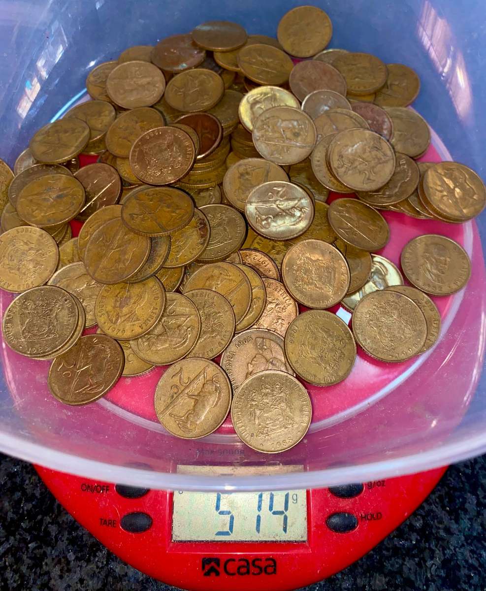 South Africa Lot -- 1/2 KG -- 2 cent various dates - 2nd decimal 1965 to 1989 (1 bid takes all)