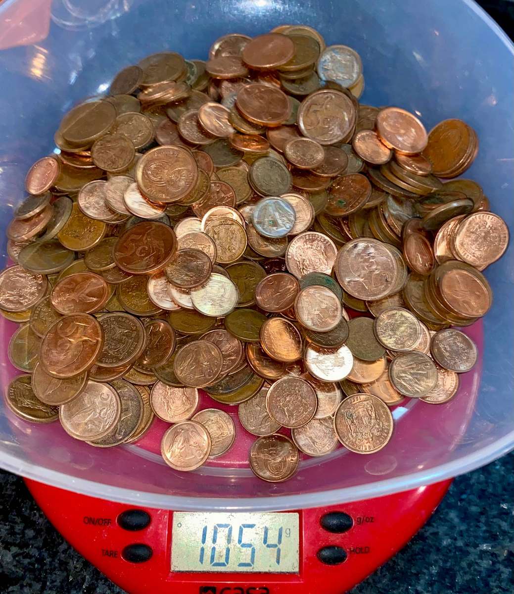 South Africa Lot -- 1KG -- 1 cent - 2 cent & 5 cent - 3rd decimal 1990 to 2011 (1 bid takes all)