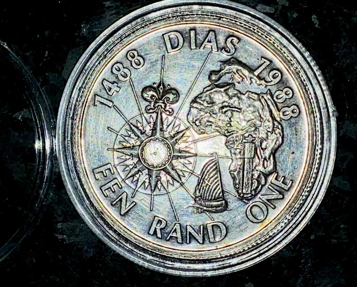 South Africa. silver R1 -- Dias 1488-1988 in capsule