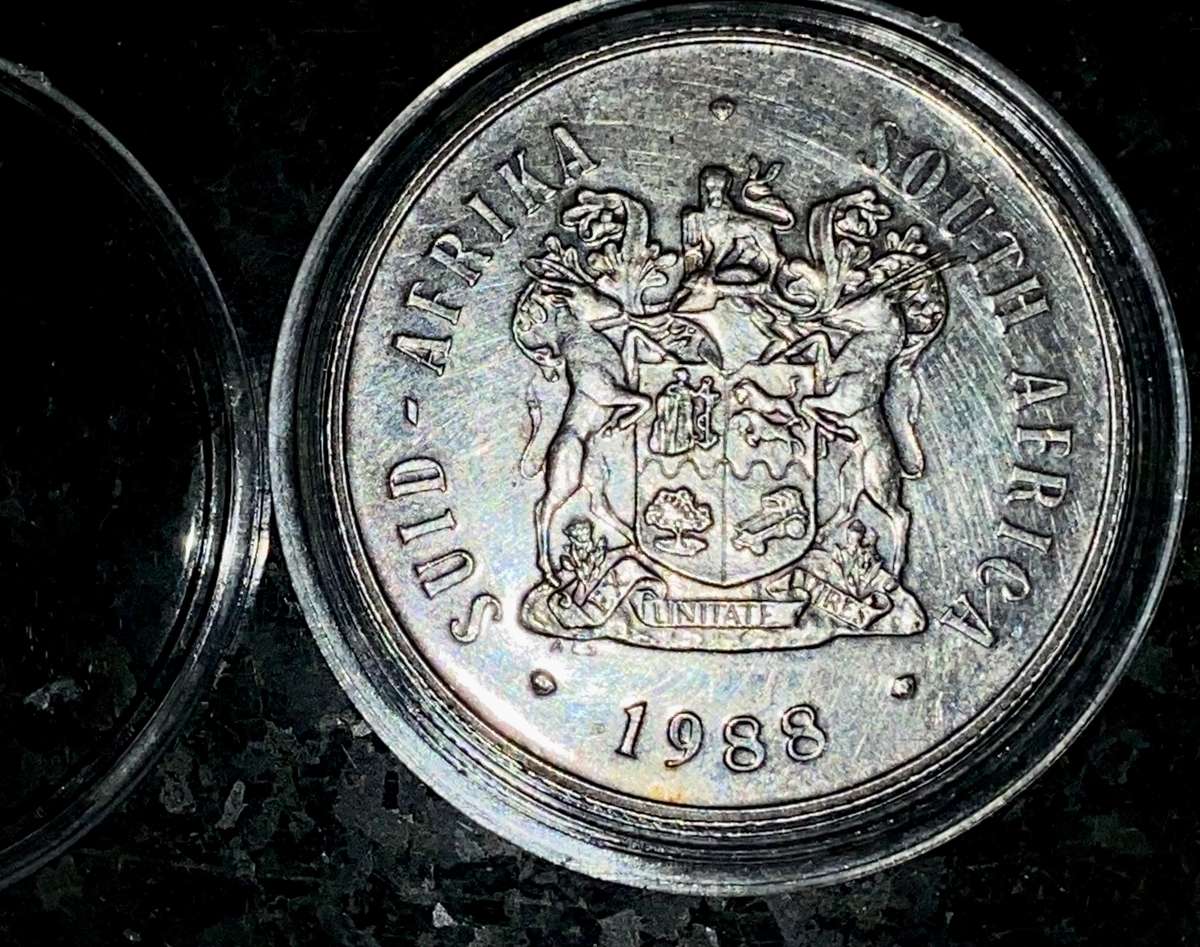South Africa. silver R1 -- Dias 1488-1988 in capsule