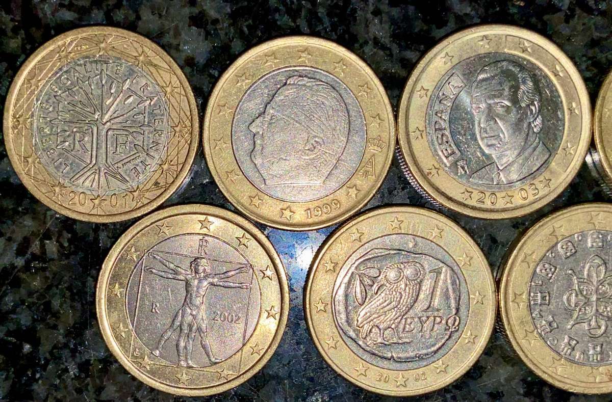 Euro Set - 7 countries - 1 Euro - all different (1 bid takes all)