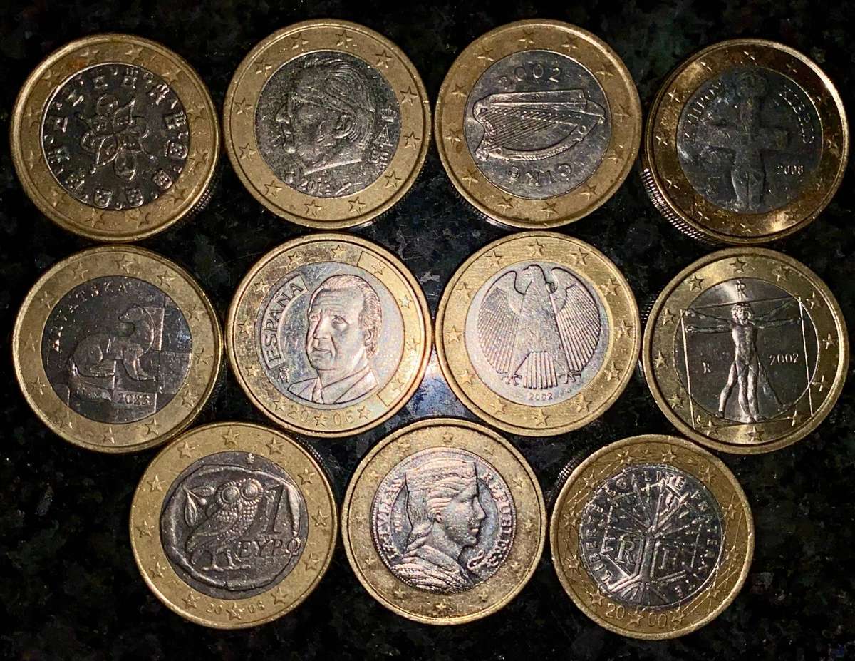 Euro Set - 11 countries - 1 Euro - all different (1 bid takes all)