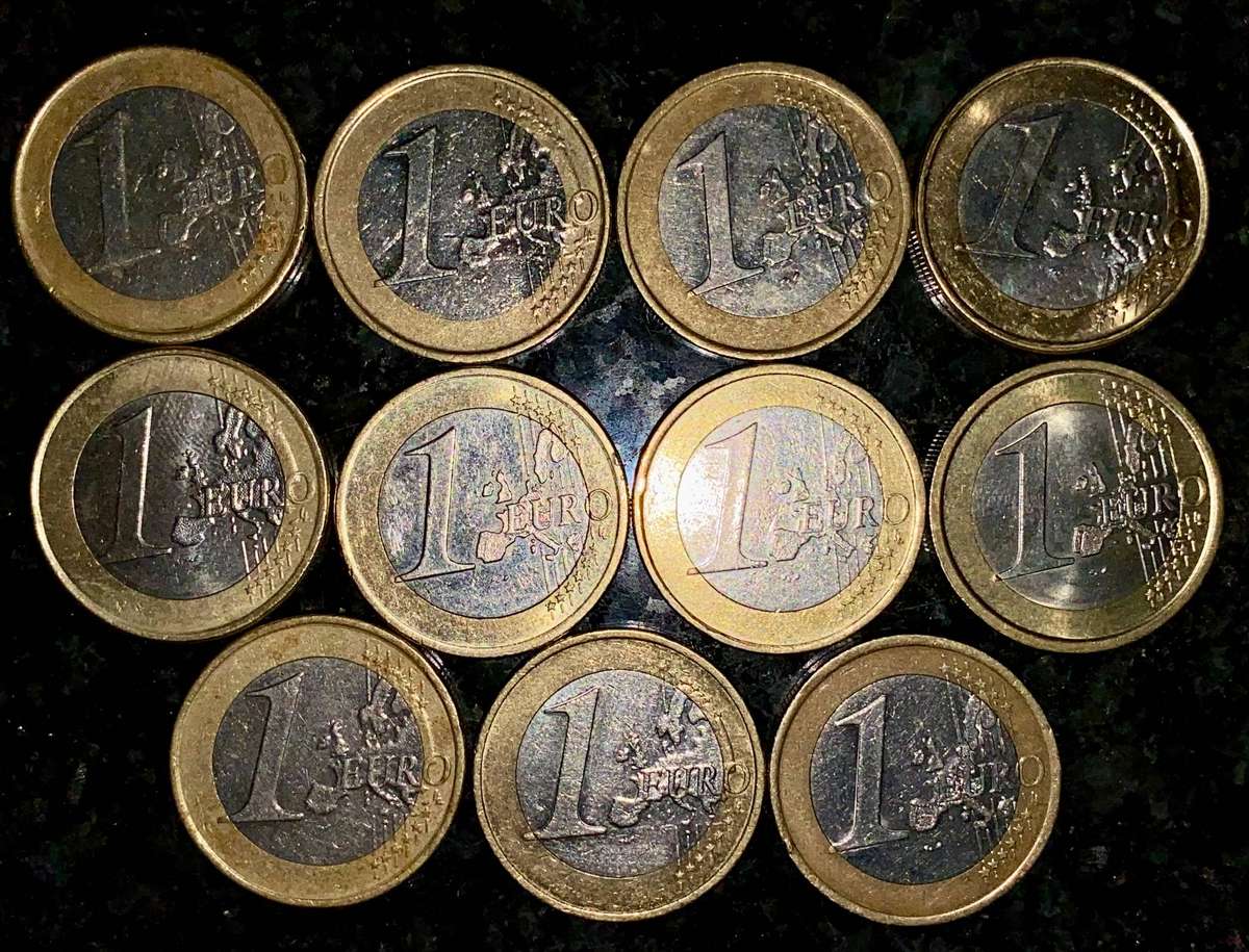 Euro Set - 11 countries - 1 Euro - all different (1 bid takes all)