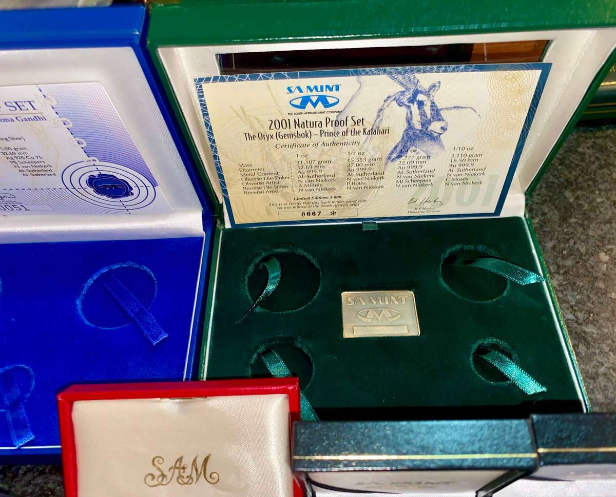 Various Mint Boxes Some with Certificates (1 bid takes all)