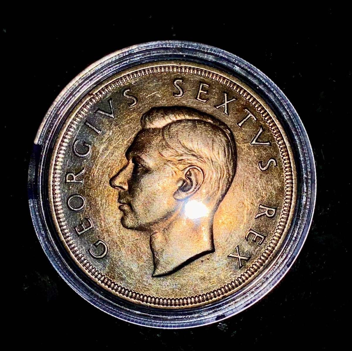 SA Union Silver 5 shilling 1951 lovely gold toning good condition in capsule
