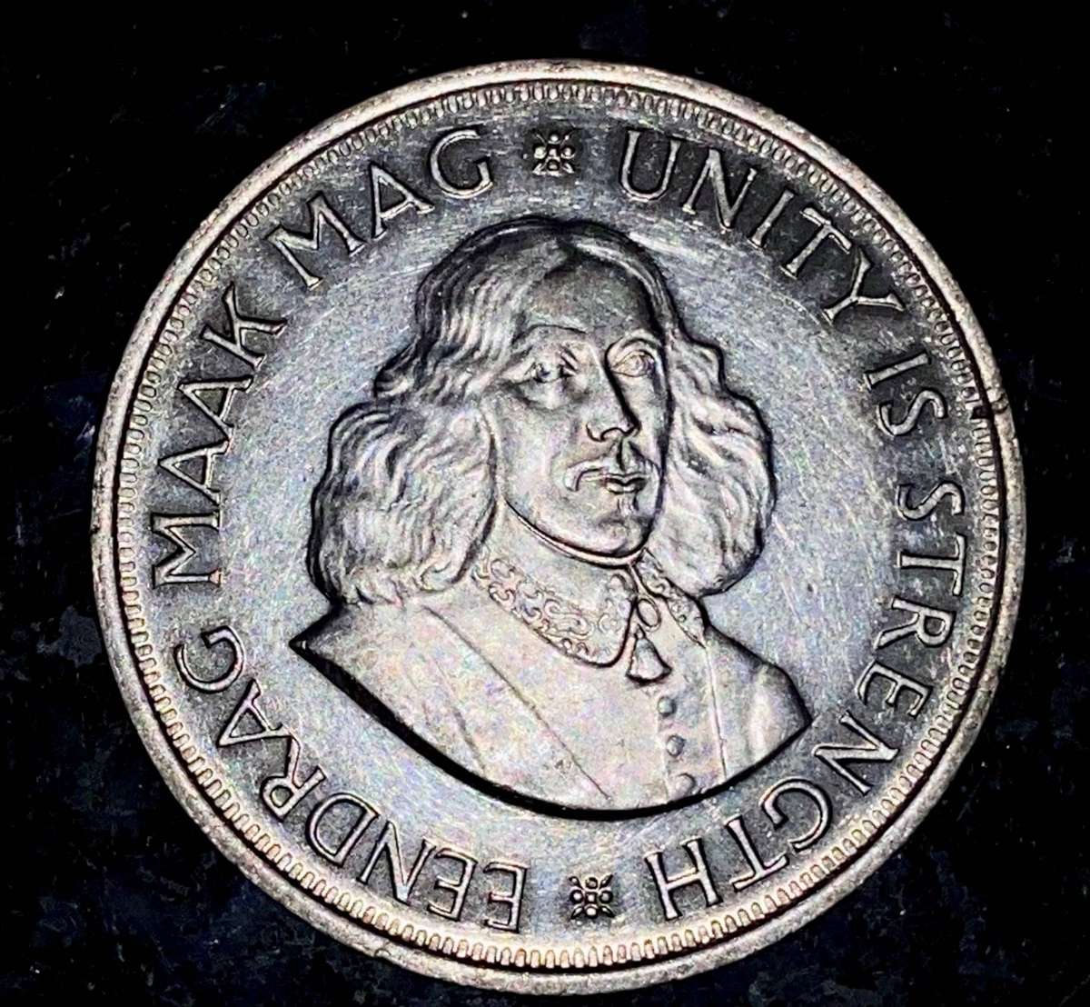 South Africa. Silver 50 cent 1961 low mintage 54746 good condition Crown Size