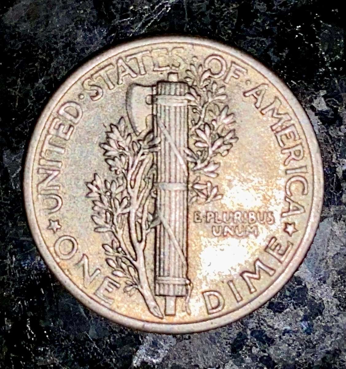 USA 1942 WW2 -- 1 DIME -- good condition 900 silver