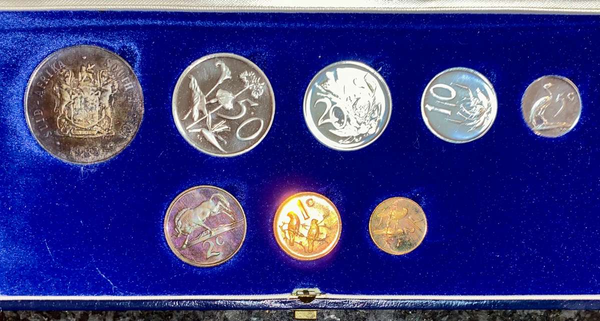 South Africa Proof set silver R1 TO 1/2 cent 1983 blue SA mint box