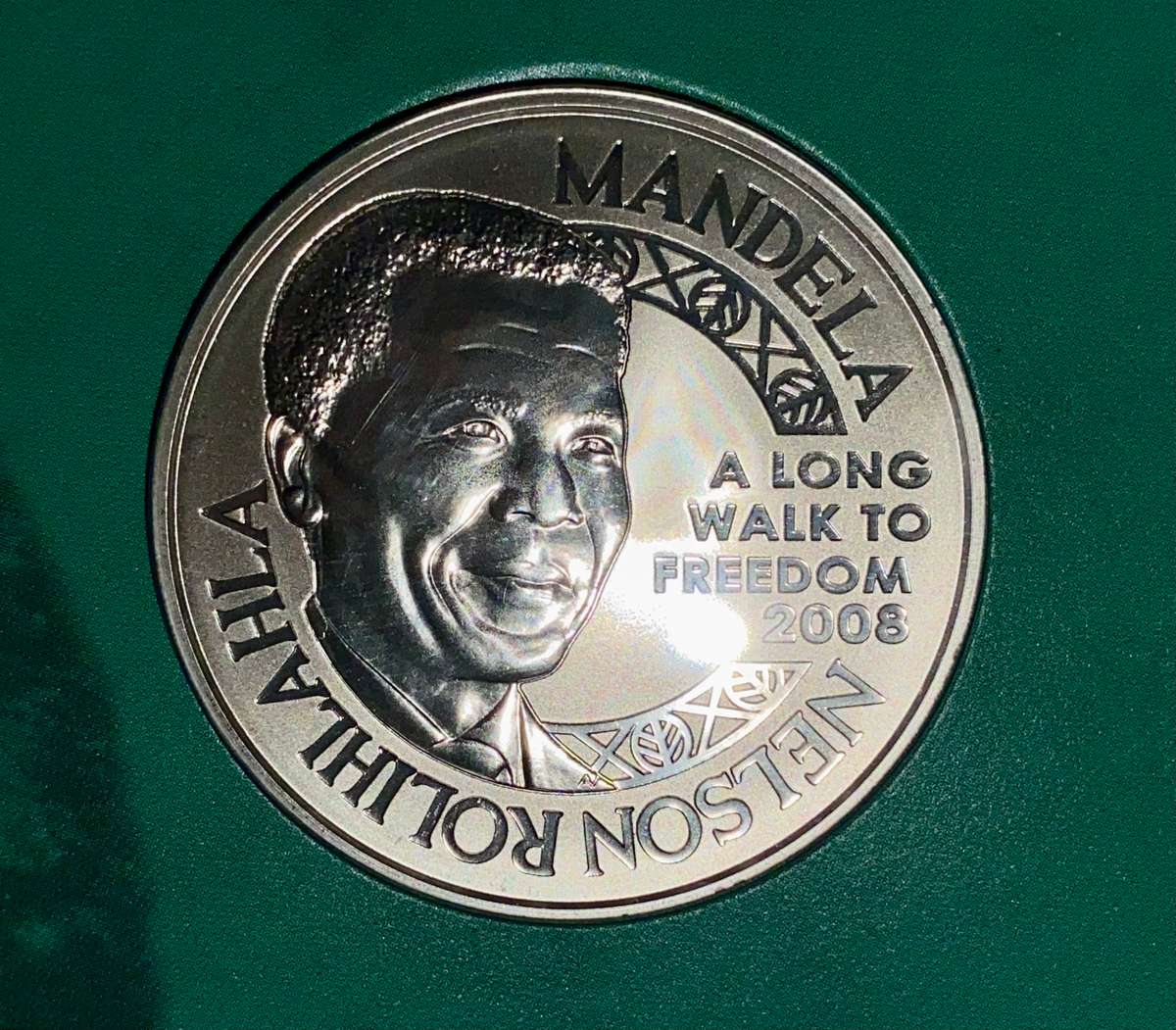 Nelson Mandela 1OZ proof silver - Robben Island laureate Nobel Peace  Norway Mint in original folder