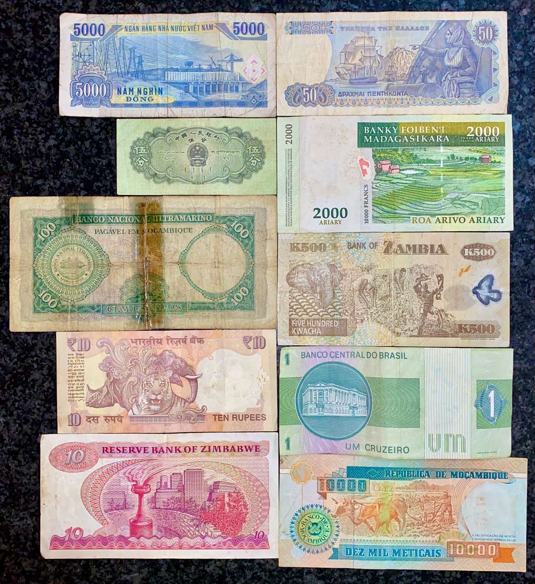 International lot Various Country's (bid per note to take all)