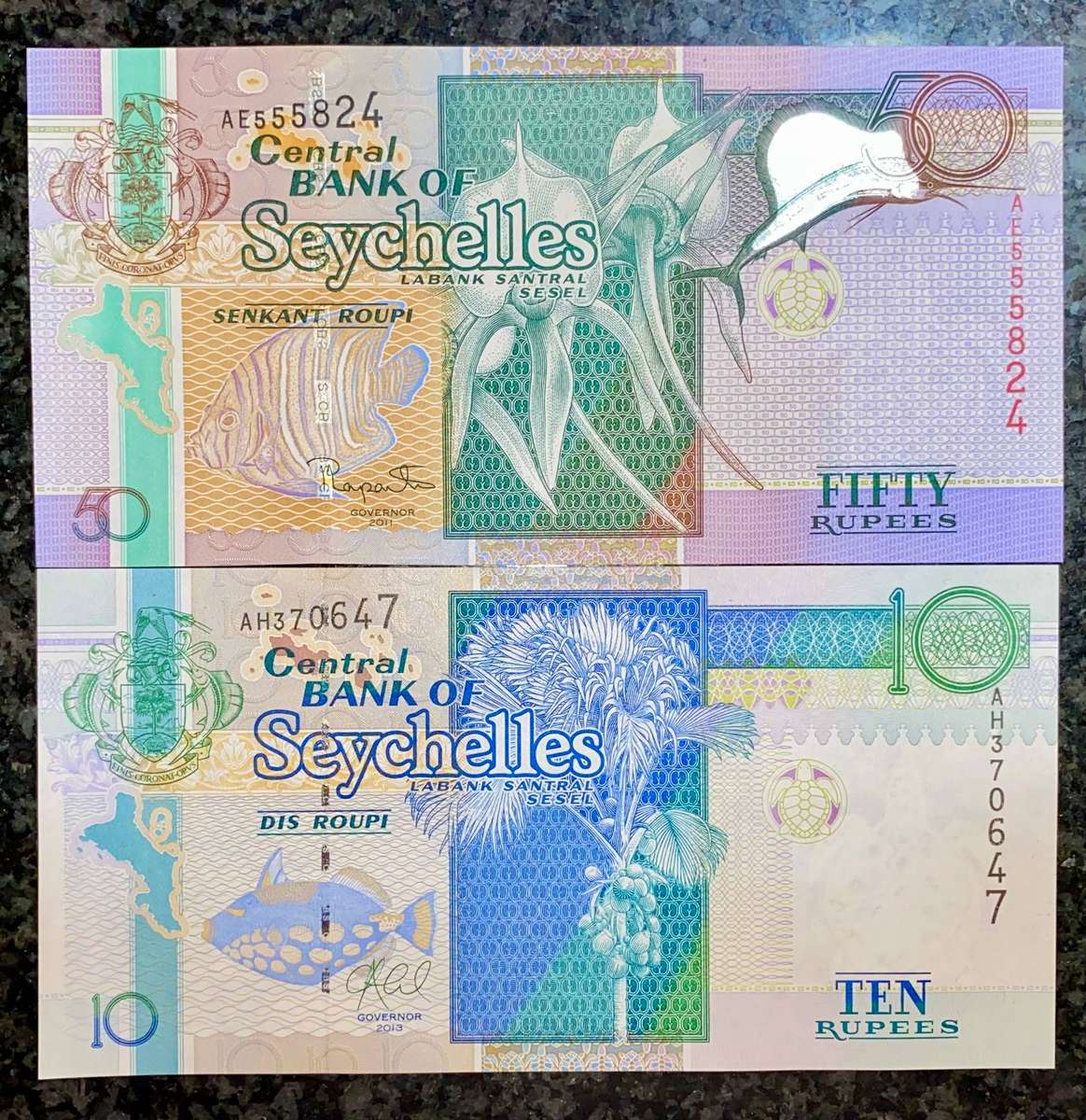 Seychelles Set 50 rupees & 10 rupees unc 1998 (1 bid takes all)