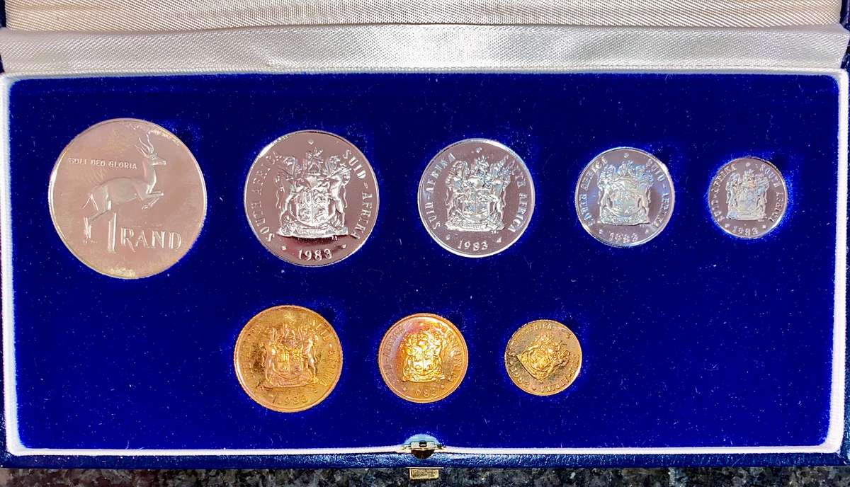 South Africa Proof set silver R1 to 1 cent 1983 blue SA mint box + box cover