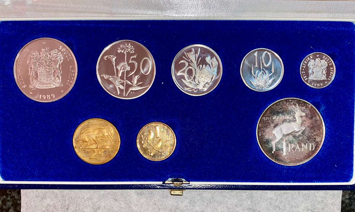 South Africa Proof set silver R1 to 1 cent with extra nickel R1 - 1989 blue SA mint box + box cover