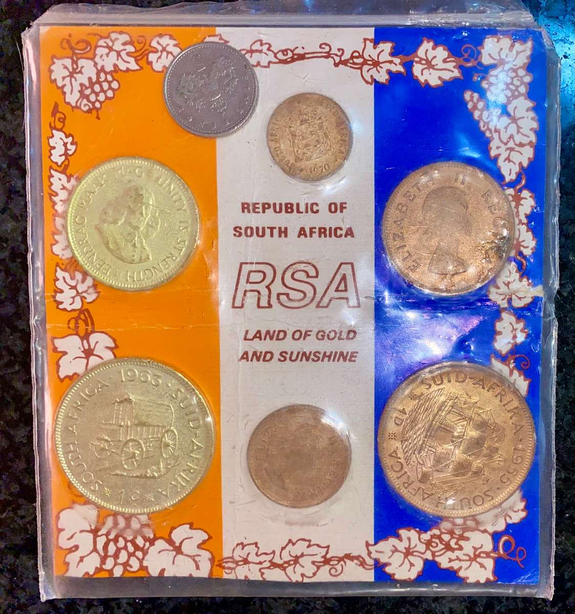 RSA UNC Coin Set land of Gold & Sunshine with info card still sealed