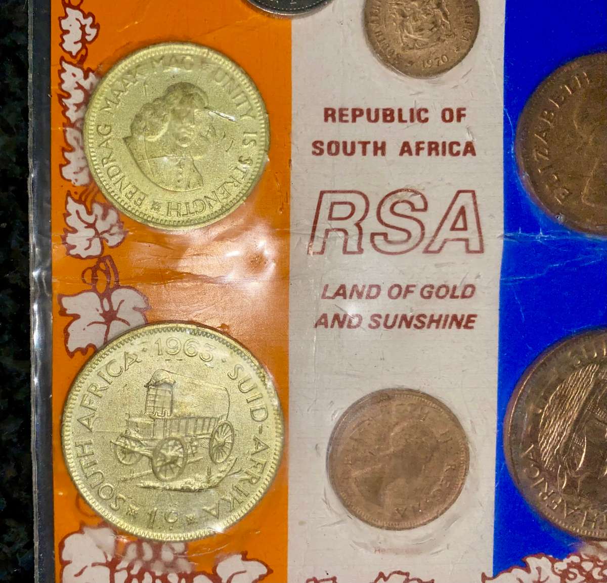 RSA UNC Coin Set land of Gold & Sunshine with info card still sealed