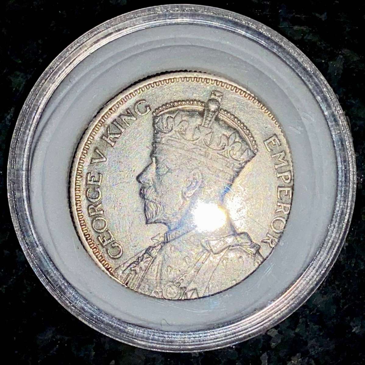 Southern Rhodesia Silver 1 shilling 1935in capsule