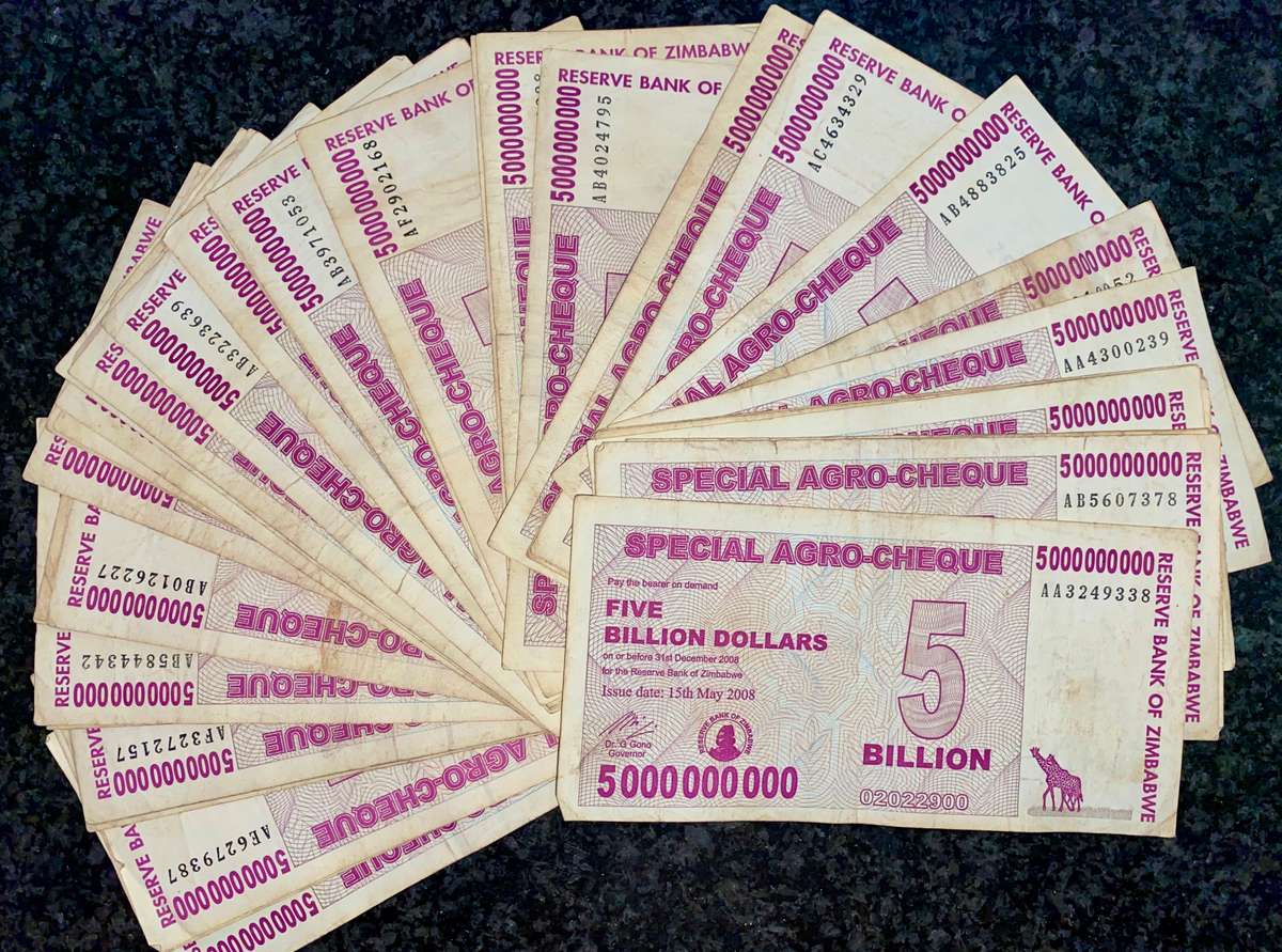 Zimbabwe. 5 billion dollars 2008 ( bid per note ) pack of 100